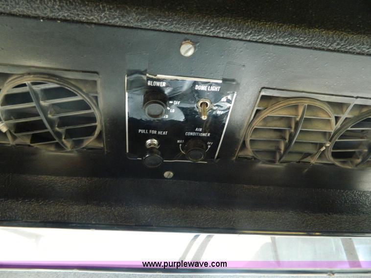 image for item B3557 1995 Ag-Chem TerraGator 1844 self propelled dry applicator