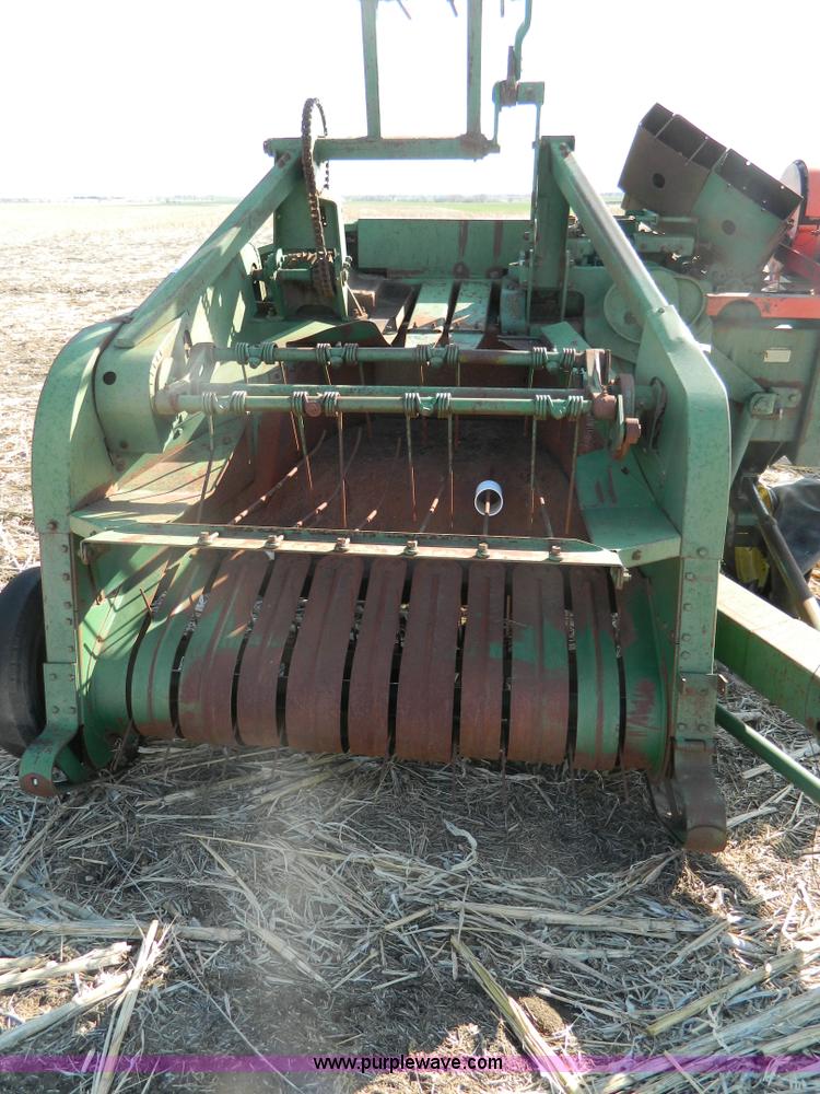image for item B3558 John Deere square baler
