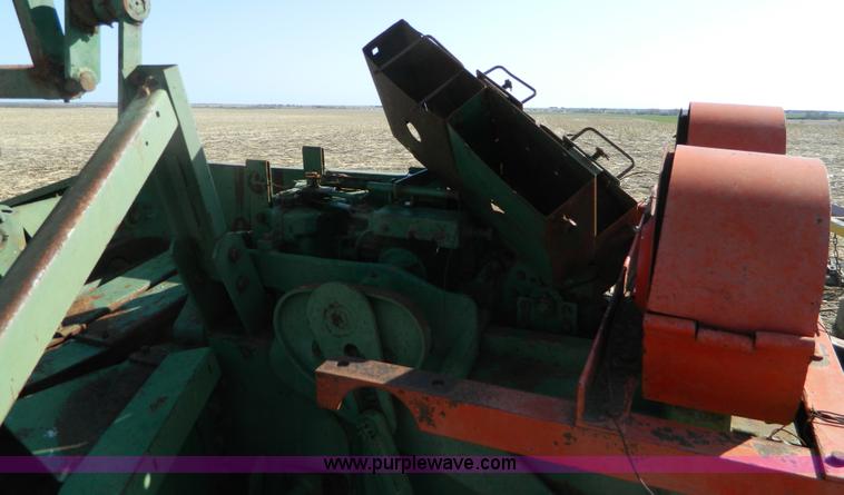 image for item B3558 John Deere square baler