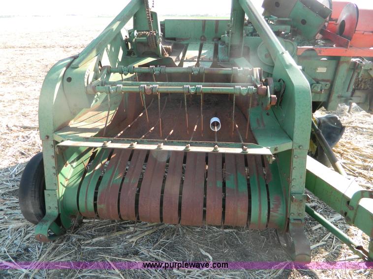 image for item B3558 John Deere square baler