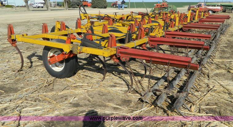 image for item B3560 Kent 42' field cultivator