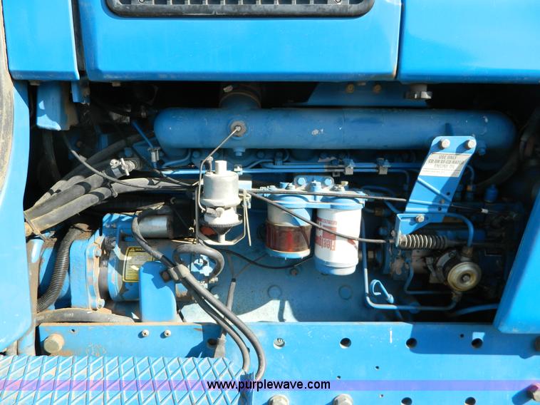 image for item B3561 1991 Ford 8730 tractor