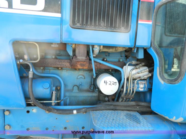 image for item B3561 1991 Ford 8730 tractor