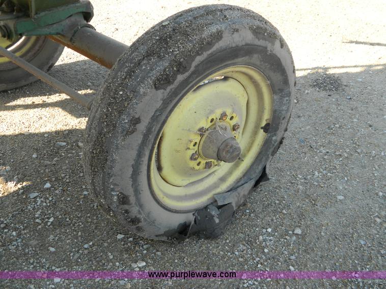 image for item B3562 John Deere 55 combine