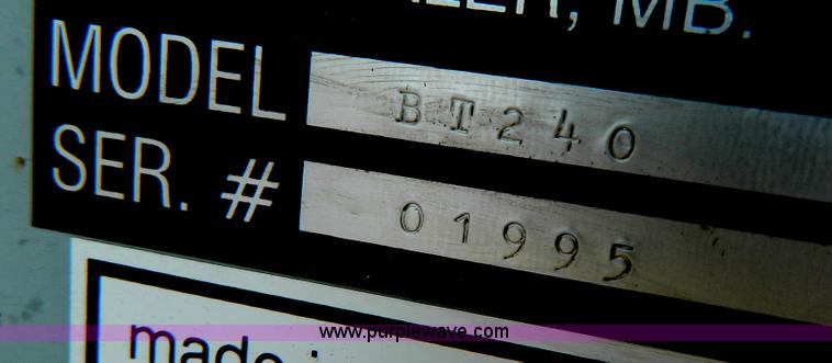 image for item B3564 Convey All BT240 seed tender