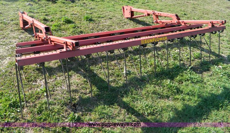 image for item B3565 Sunflower coil spring harrows