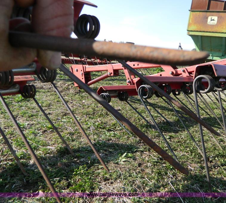 image for item B3565 Sunflower coil spring harrows