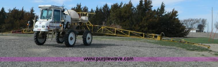 image for item B3569 1997 Tyler Patriot XL self propelled sprayer