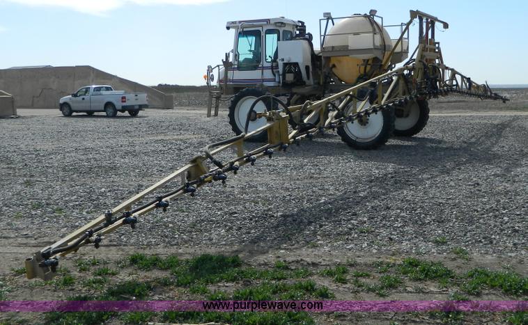 image for item B3569 1997 Tyler Patriot XL self propelled sprayer