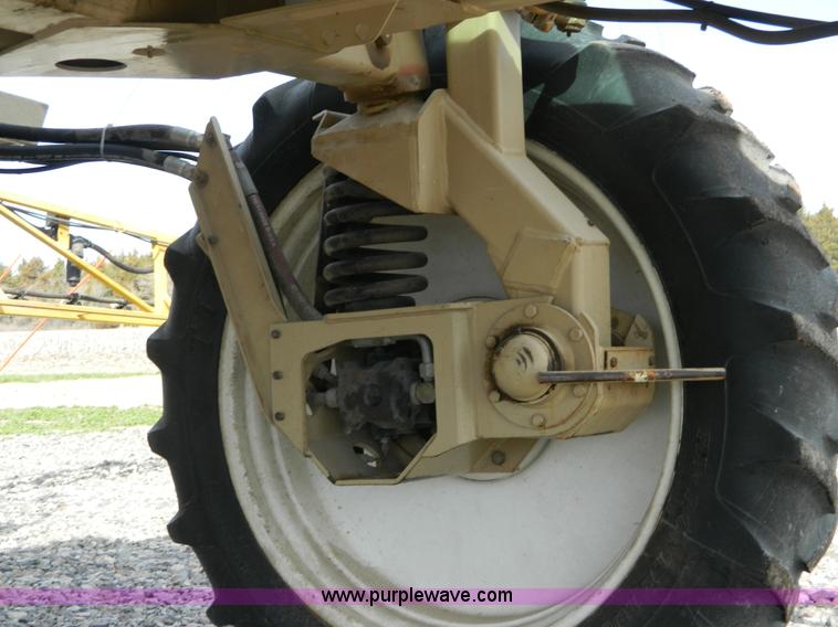 image for item B3569 1997 Tyler Patriot XL self propelled sprayer