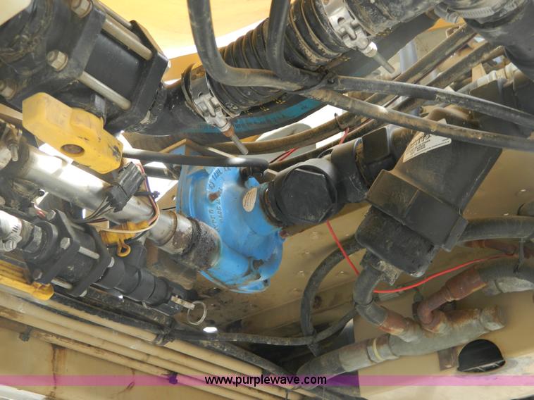 image for item B3569 1997 Tyler Patriot XL self propelled sprayer