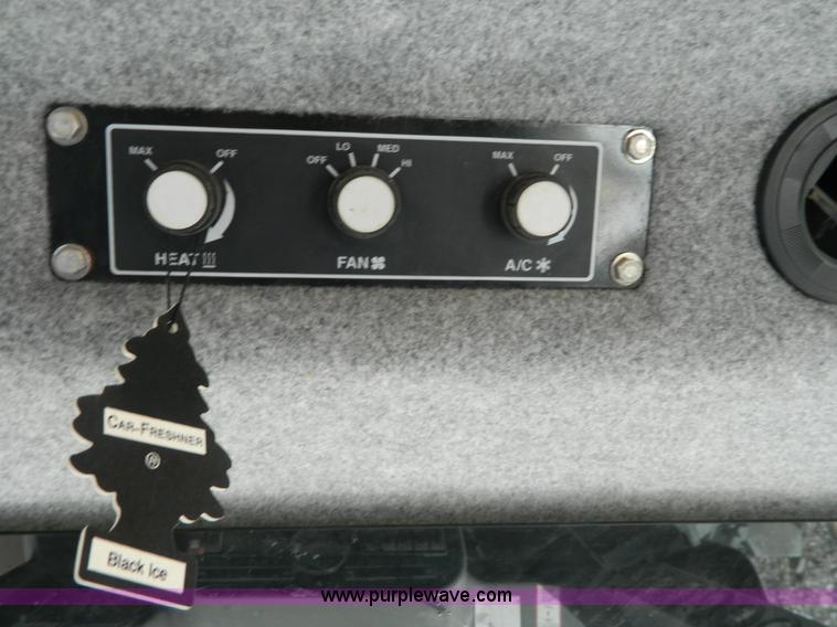 image for item B3569 1997 Tyler Patriot XL self propelled sprayer