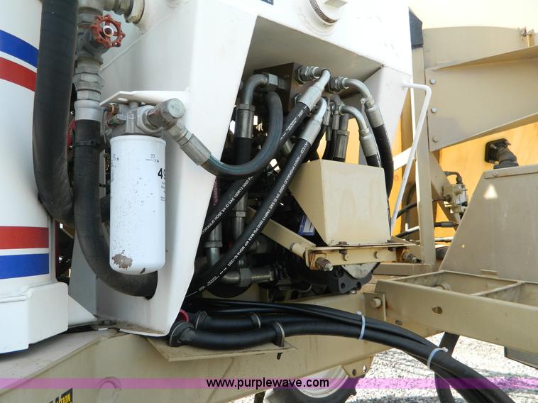 image for item B3569 1997 Tyler Patriot XL self propelled sprayer