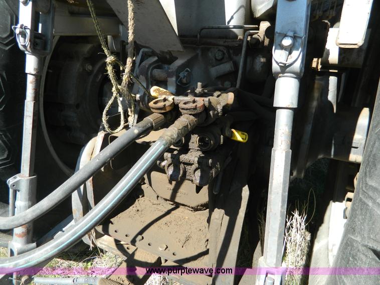 image for item B3592 1982 White 2-155 III MFWD tractor