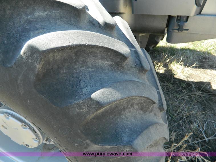 image for item B3592 1982 White 2-155 III MFWD tractor