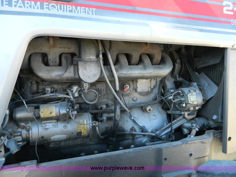 image for item B3592 1982 White 2-155 III MFWD tractor