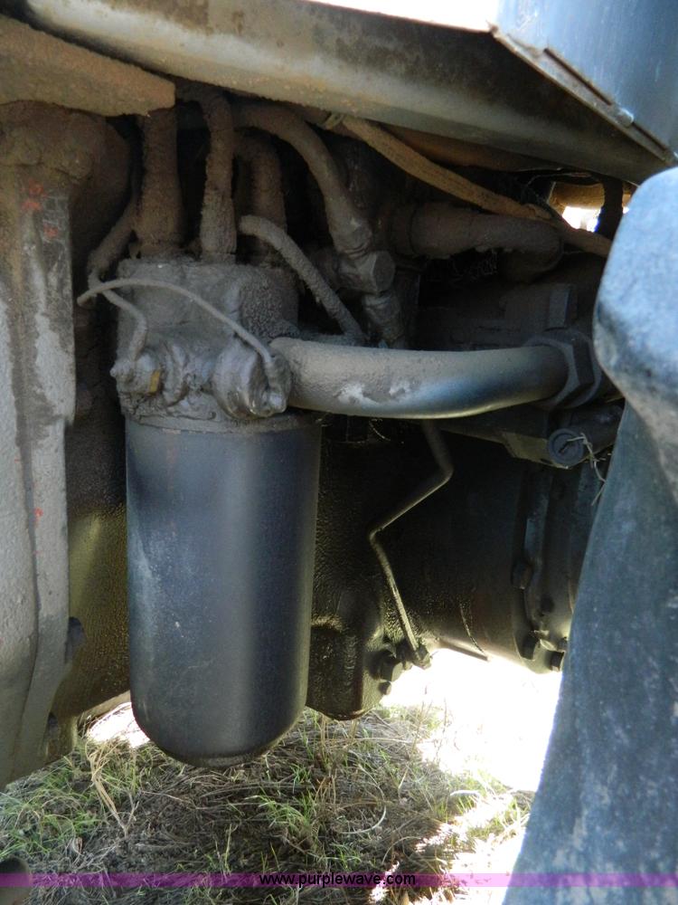 image for item B3592 1982 White 2-155 III MFWD tractor