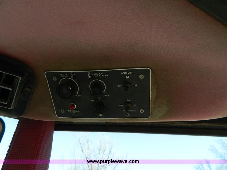 image for item B3592 1982 White 2-155 III MFWD tractor