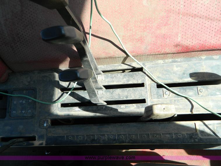 image for item B3592 1982 White 2-155 III MFWD tractor