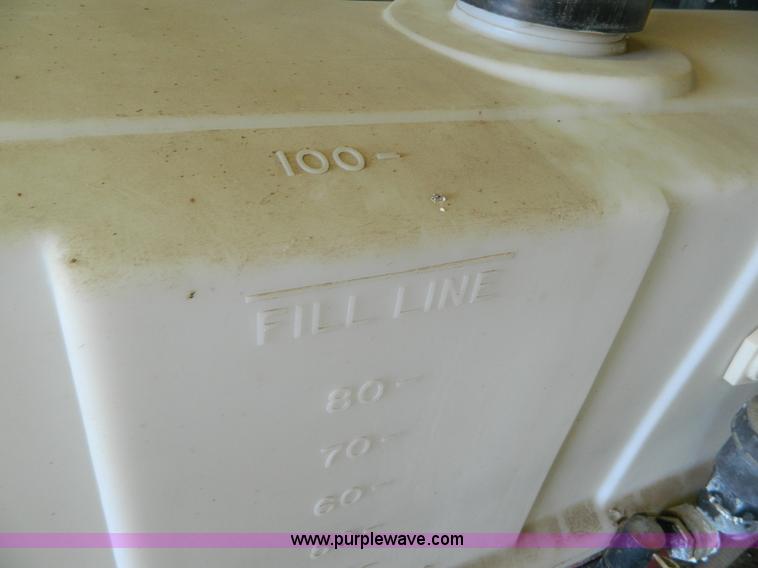 image for item B3594 2002 Case IH 1200 six row planter