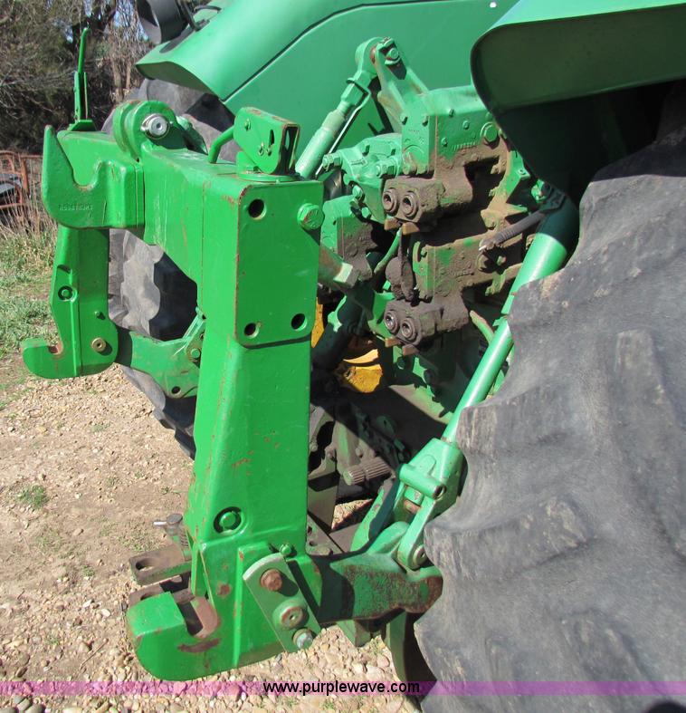 image for item B7201 1981 John Deere 8640 tractor