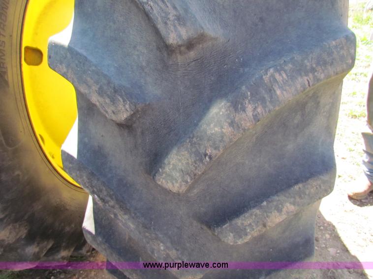 image for item B7201 1981 John Deere 8640 tractor