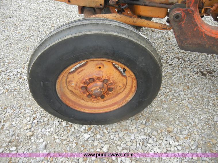 image for item C4373 International Harvester 404 tractor