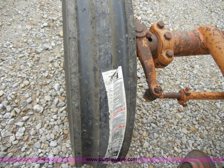 image for item C4373 International Harvester 404 tractor