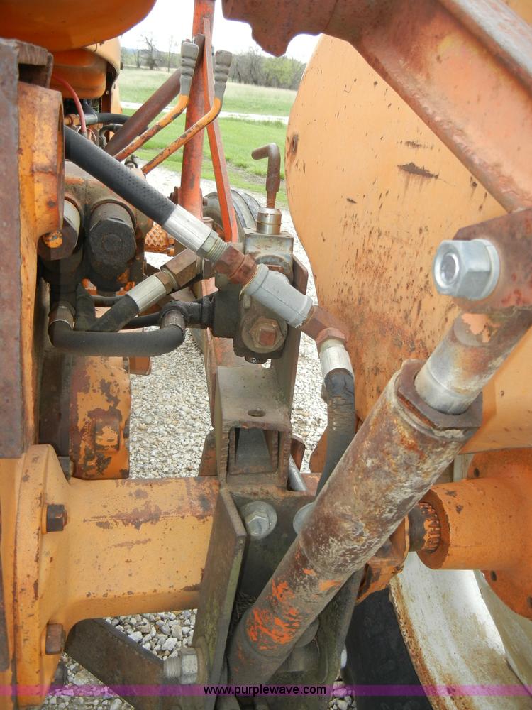 image for item C4373 International Harvester 404 tractor