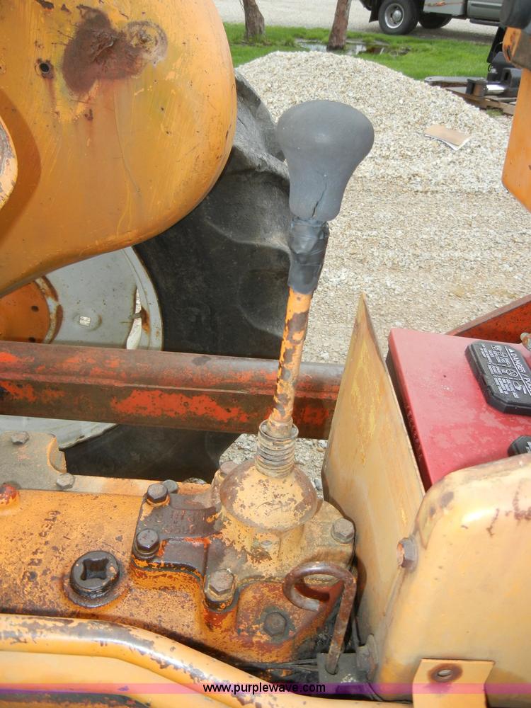 image for item C4373 International Harvester 404 tractor