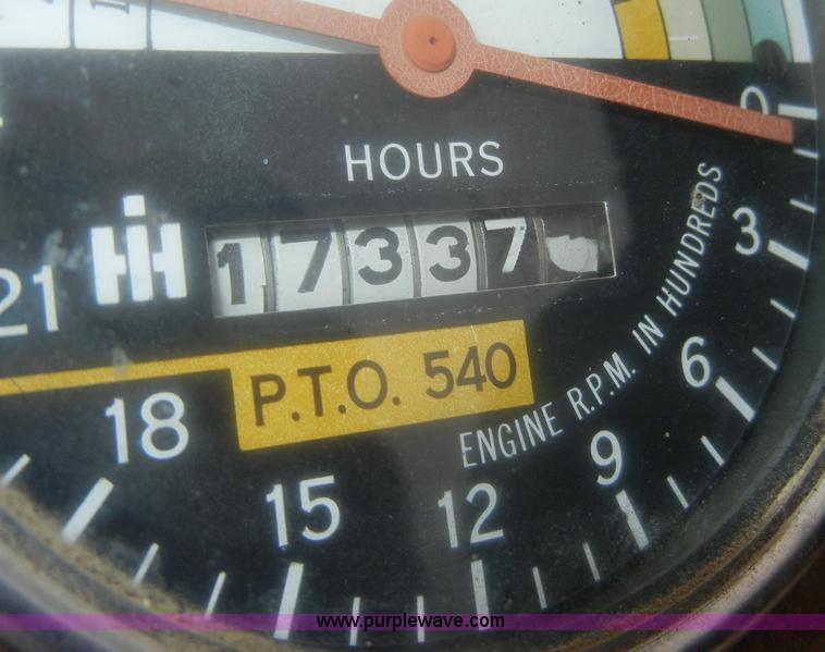 image for item C4373 International Harvester 404 tractor