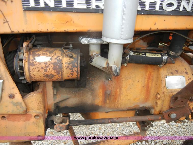 image for item C4373 International Harvester 404 tractor