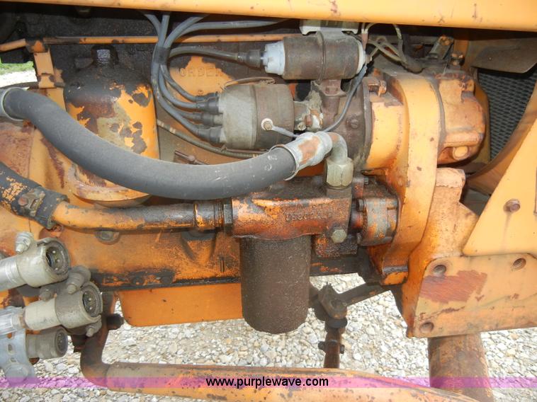 image for item C4373 International Harvester 404 tractor