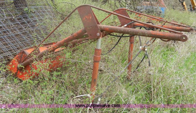 image for item C4373 International Harvester 404 tractor