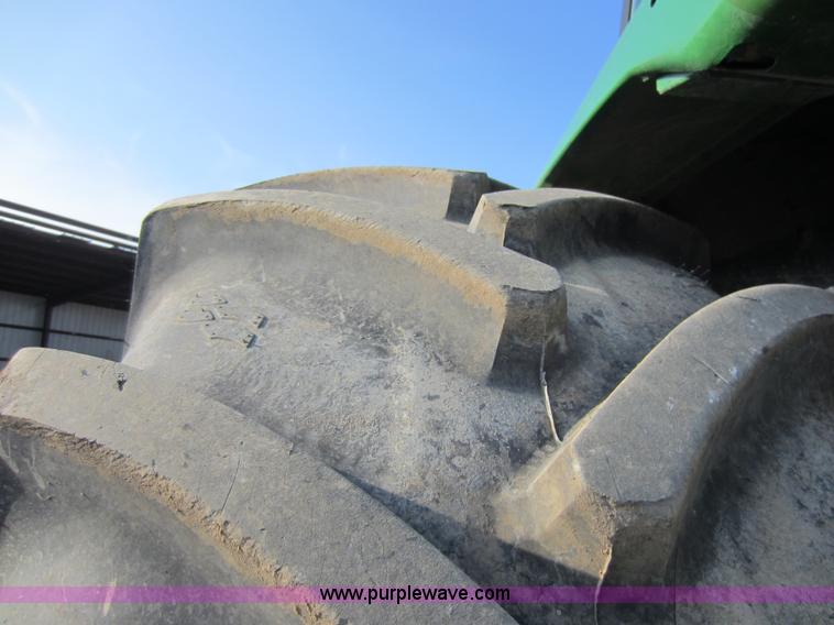 image for item C5361 1992 John Deere 4955 tractor