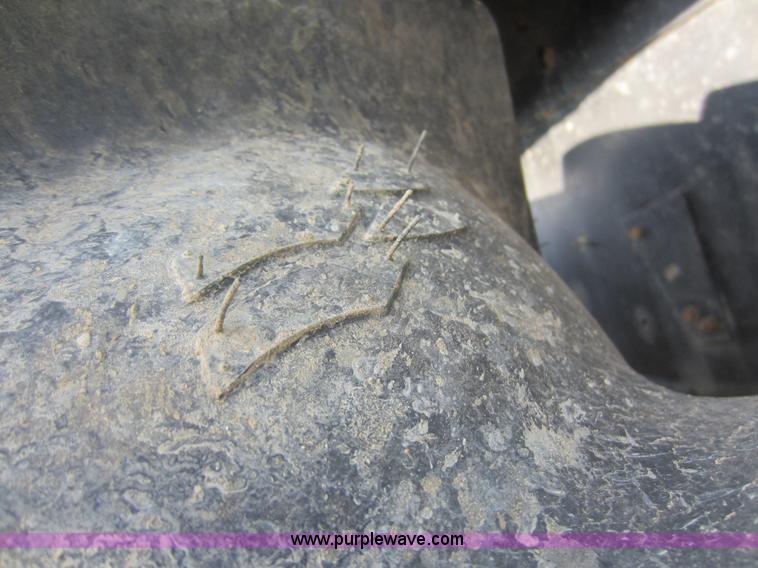 image for item C5361 1992 John Deere 4955 tractor