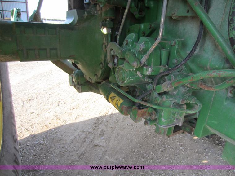 image for item C5361 1992 John Deere 4955 tractor