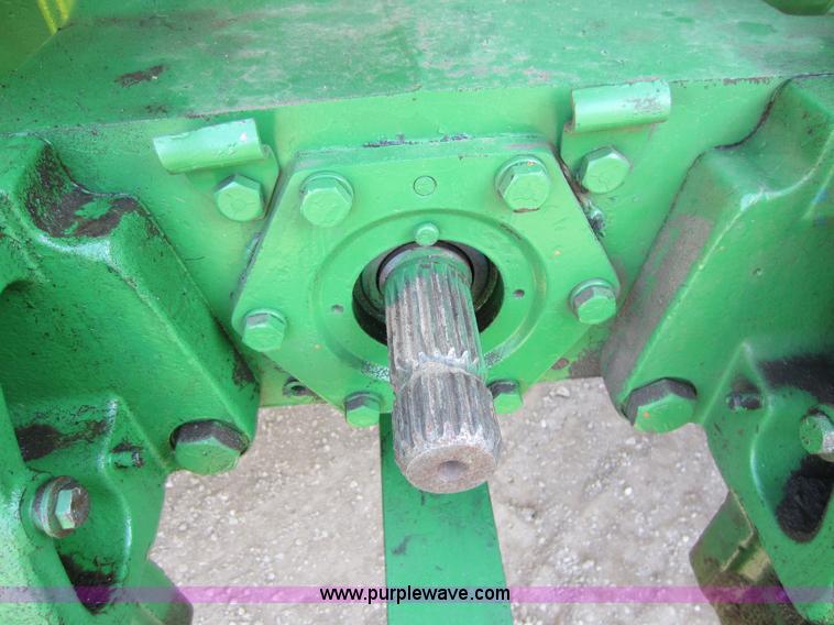 image for item C5361 1992 John Deere 4955 tractor