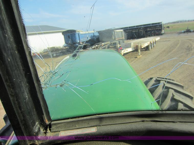 image for item C5361 1992 John Deere 4955 tractor