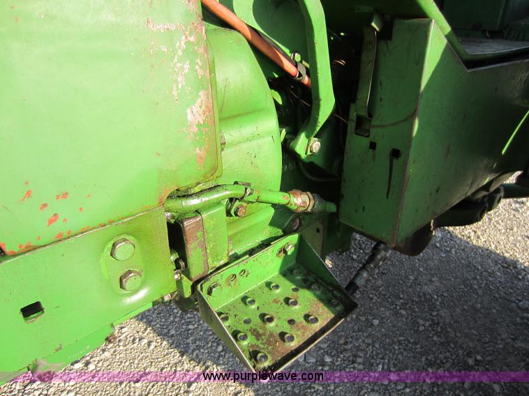 image for item C5417 1966 John Deere 4020 tractor