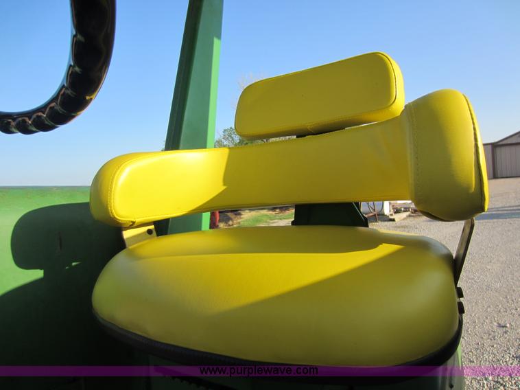 image for item C5417 1966 John Deere 4020 tractor