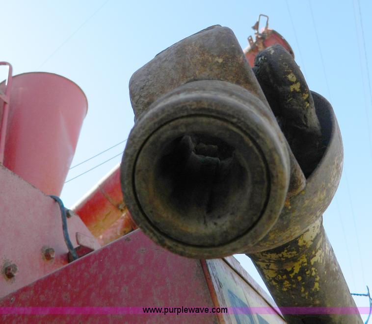 image for item D8919 Gehl 100 mixer