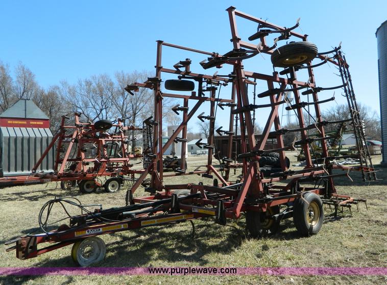 image for item D8921 Kent Series IV field cultivator