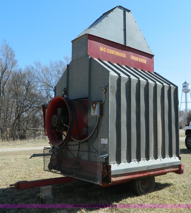 image for item D8923 M-C Farm Equipment 250-E grain dryer