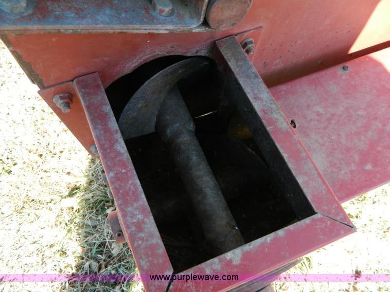 image for item D8923 M-C Farm Equipment 250-E grain dryer