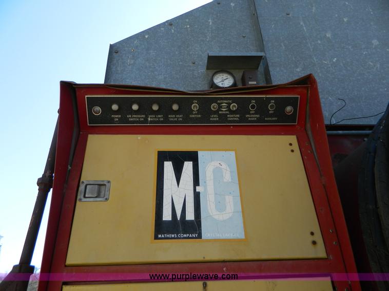 image for item D8923 M-C Farm Equipment 250-E grain dryer