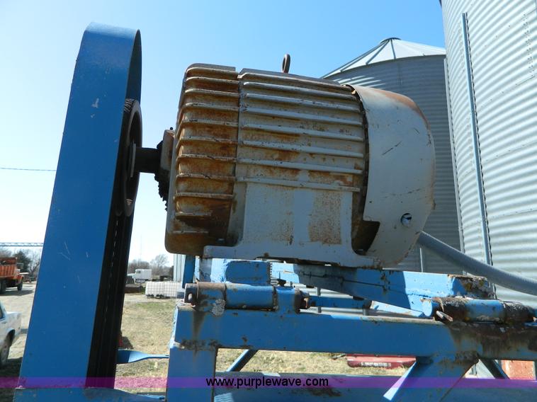 image for item D8925 Grain dryer blower