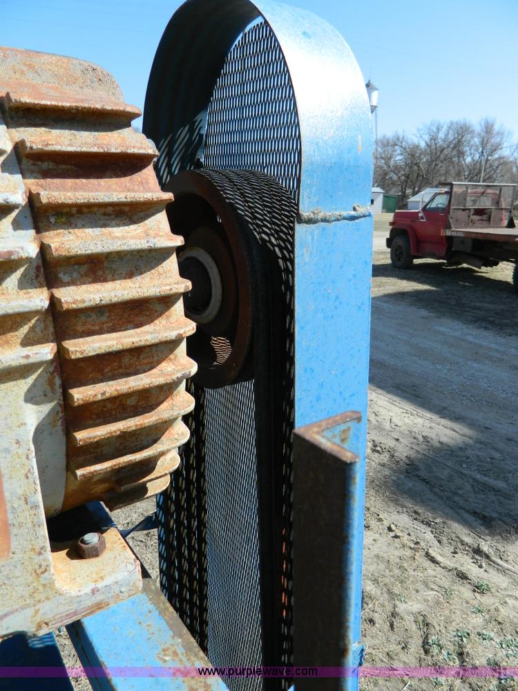 image for item D8925 Grain dryer blower