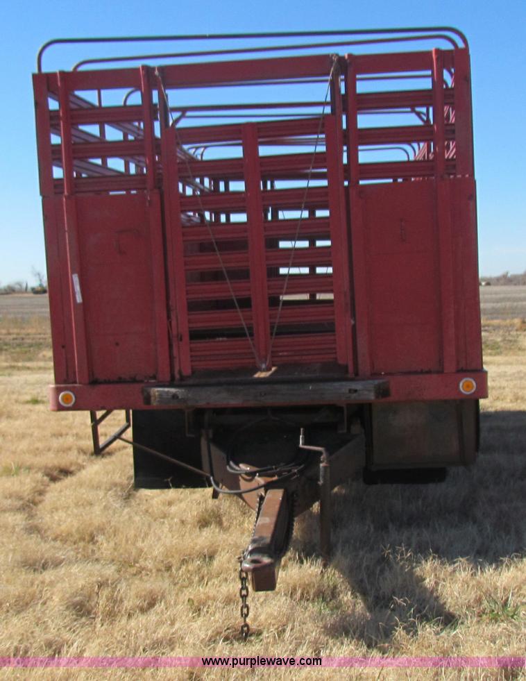 image for item D9214 1956 24' cattle pup trailer