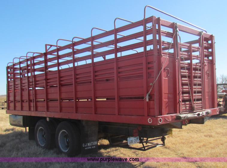 image for item D9214 1956 24' cattle pup trailer